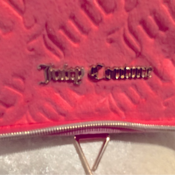 Beautiful juicy couture large train case - Picture 7 of 8